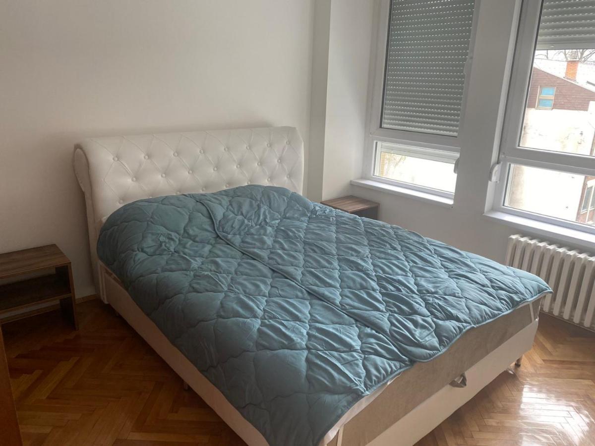 Sandra Ni 외부 사진